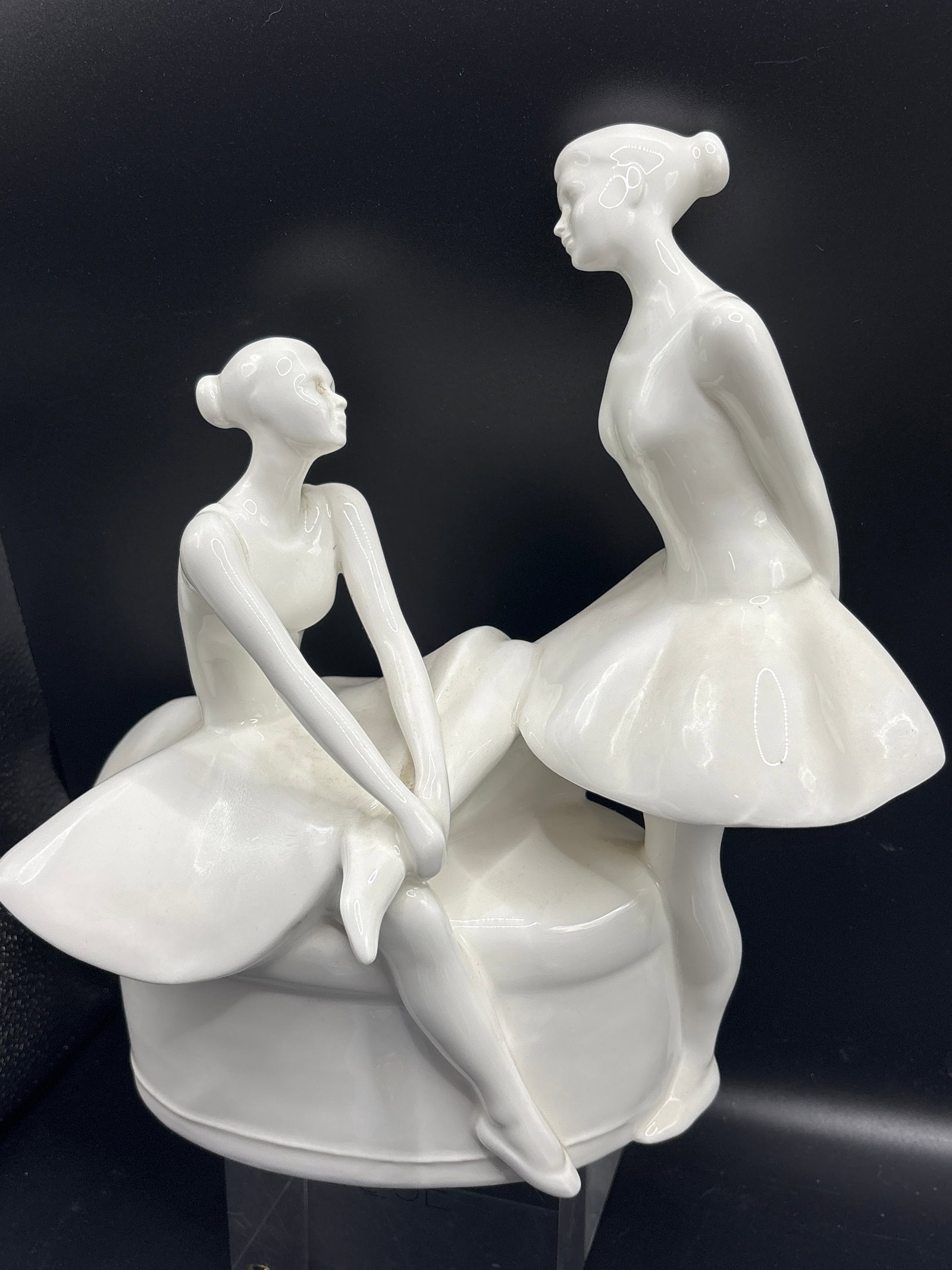 Large 11 inch Royal Doulton fine white bone china figurine titled The Performance (HN 3827) (1 of 8)