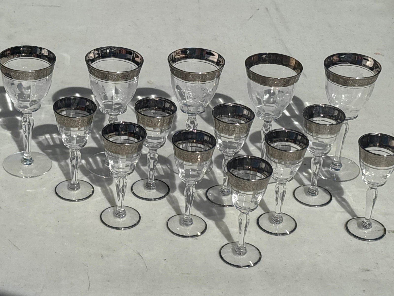 Fourteen vintage stemware Tiffin Athens "Diana" pattern platinum rim cordial/apertifs (1 of 4)