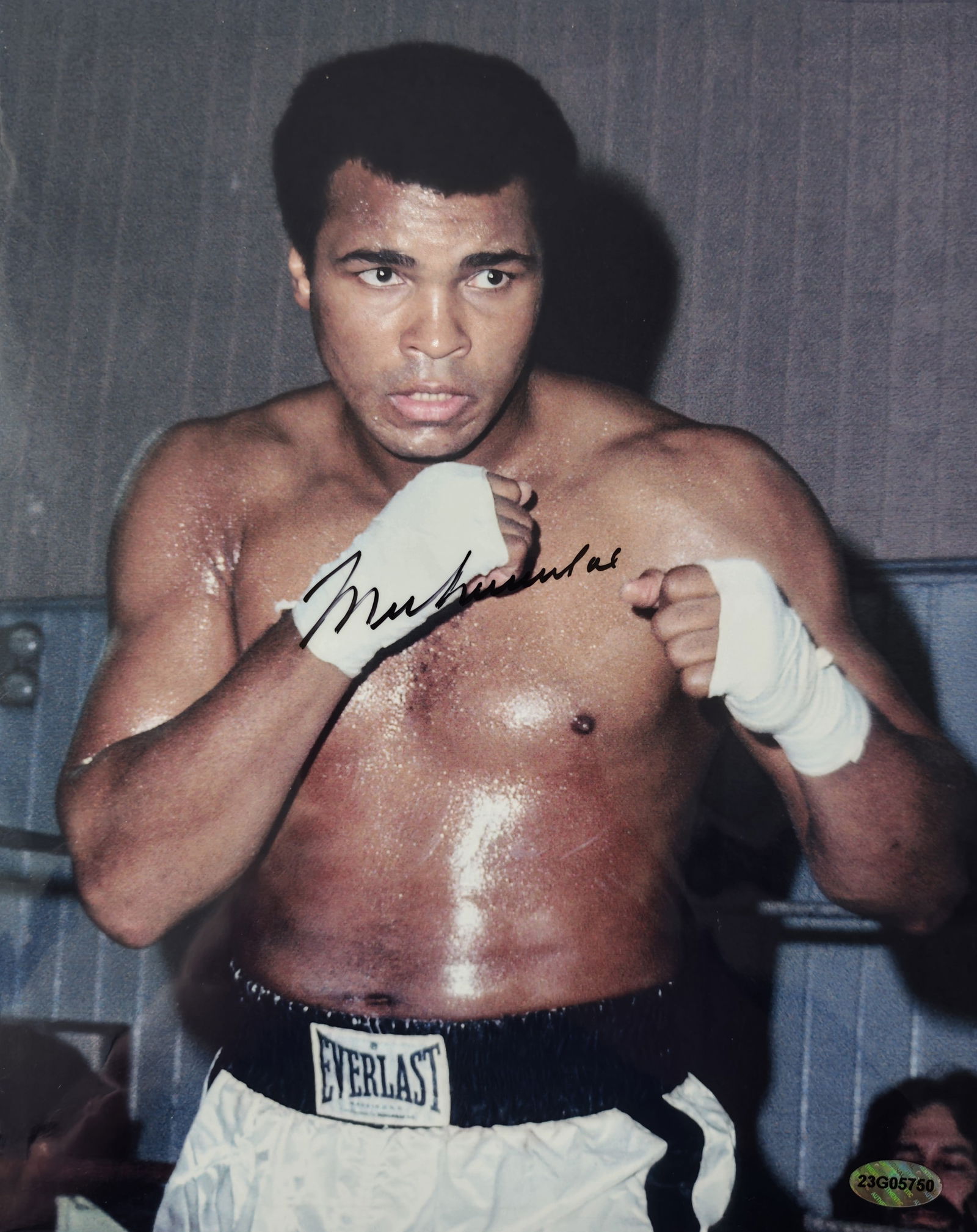 Muhammad Ali Signed Photograph (1 of 1)