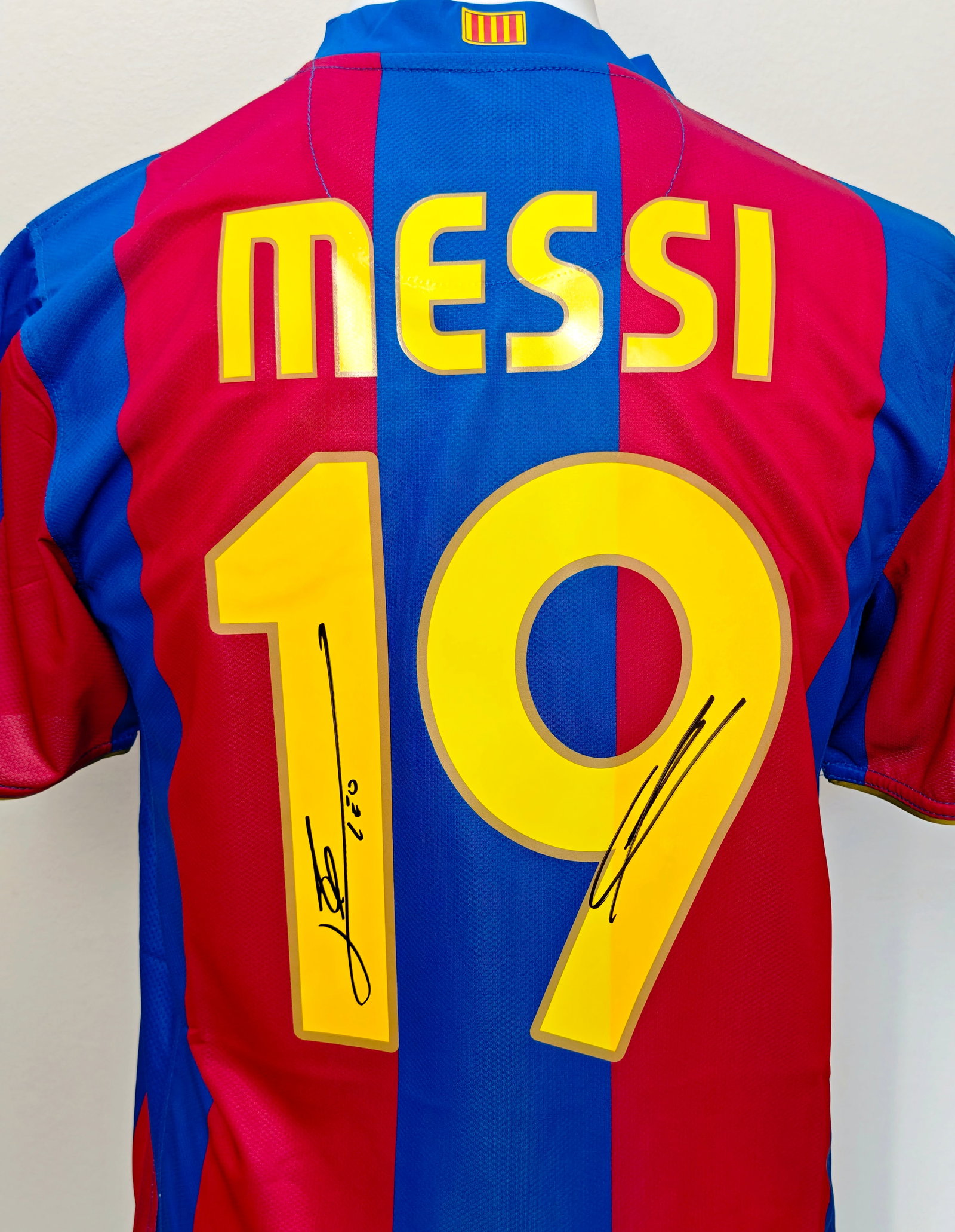 Lionel Messi (1987-) & Lamine Yamal (2007-), Signed FC Barcelona 2007-2008 Home Shirt (ICONS (1 of 5)