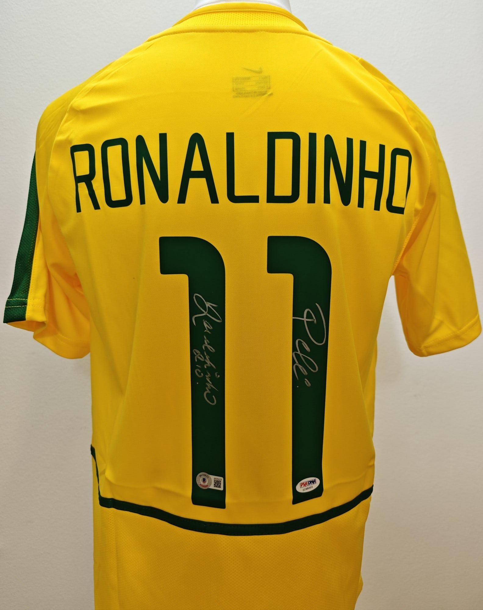 Ronaldinho & Pelé Signed Brazil, BAS & PSA COA (1 of 4)