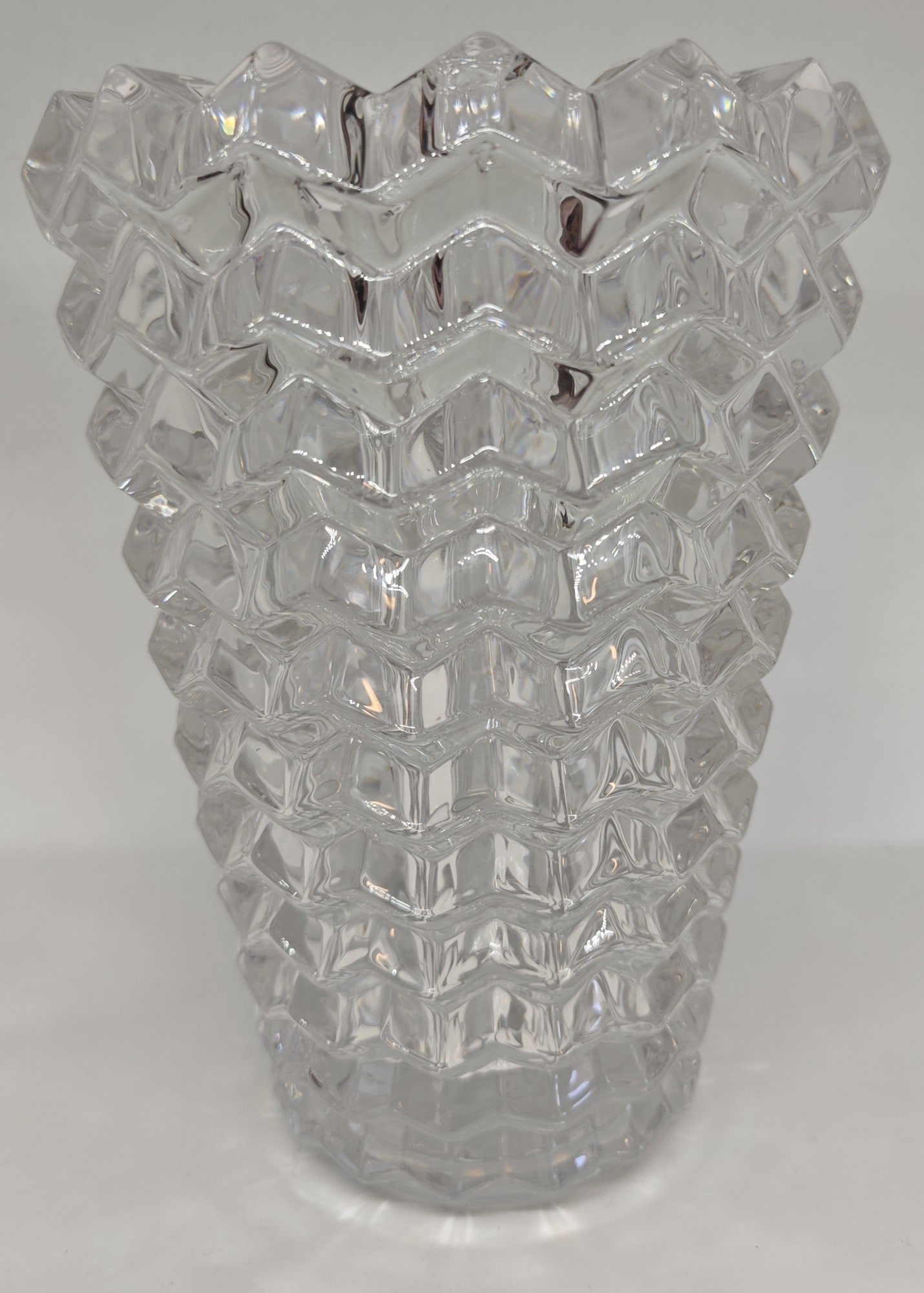 Baccarat, "Eye II", Oval Vase, Cut Crystal (1 of 4)