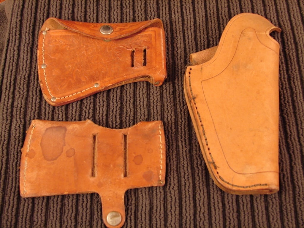 Lot of 3 leather holster hatchet sheaths. (1 of 3)