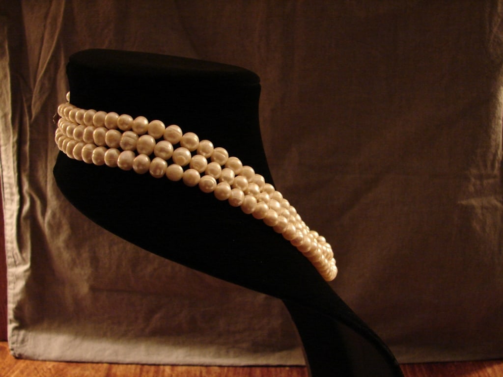 Triple band large pearl necklace (1 of 4)