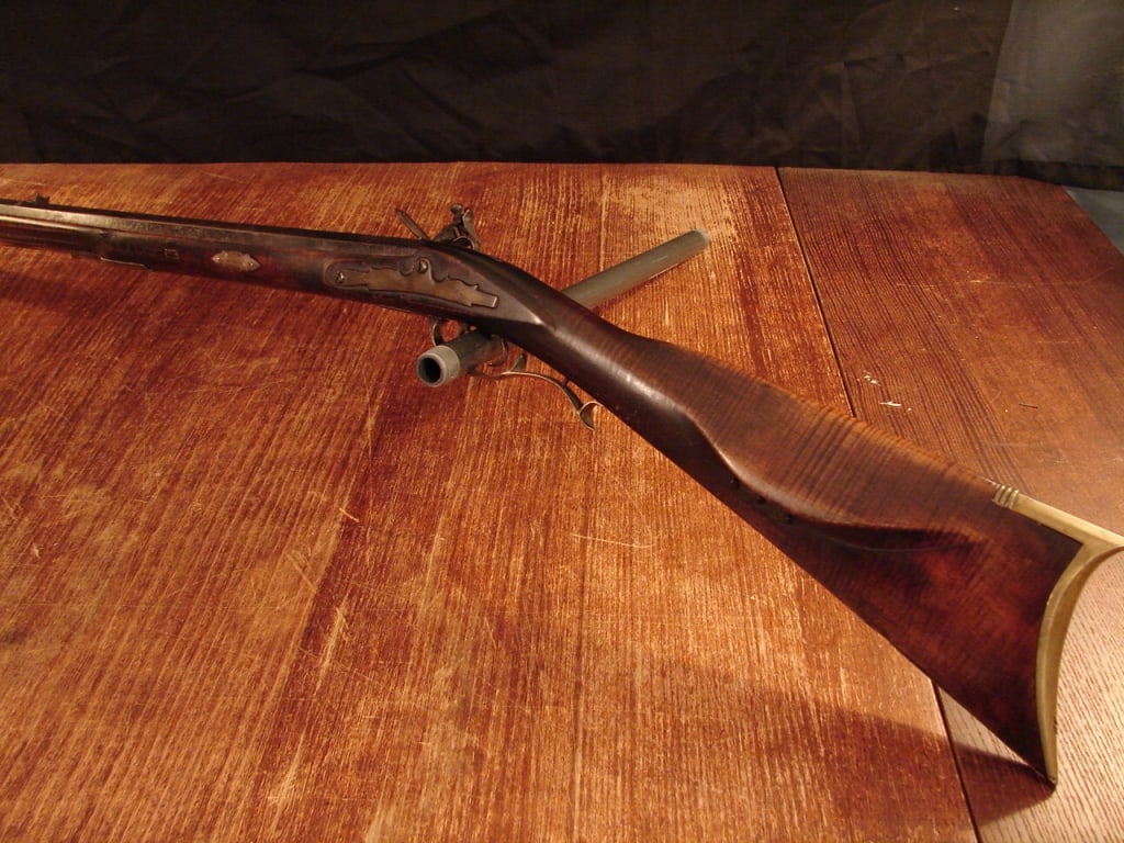 Fine Kentucky flintlock rifle: Kentucky flintlock rifle attributed to Wm Will of Shenandoah County Virginia. Wears a Jospeph Golcher lock. Much original engraving is visible but worn in places. Once a very fine piece that still loo