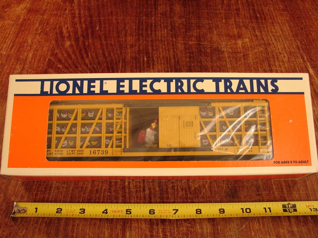 Lionel Warner Brothers Foghorn Leghorn Car: Lionel Electric Warner Brothers Looney Tunes Foghorn Leghorn Operating Poultry Car 6-16739. New in Box.