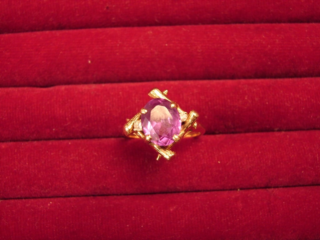 Ladies 14 karat gold ring w/ diamonds & sapphire (1 of 6)