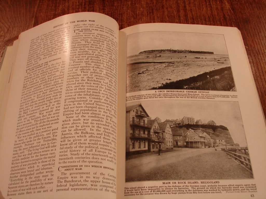 Four volumes of The History of the First World War - 7