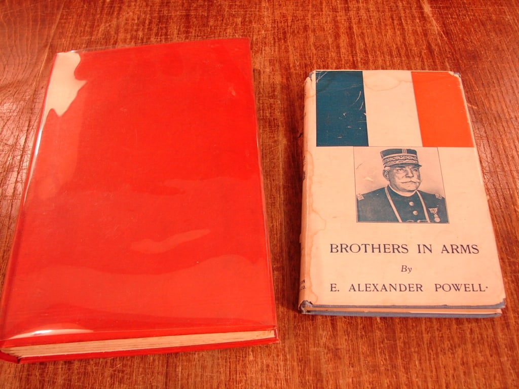 Lot of 2 military history books - 2