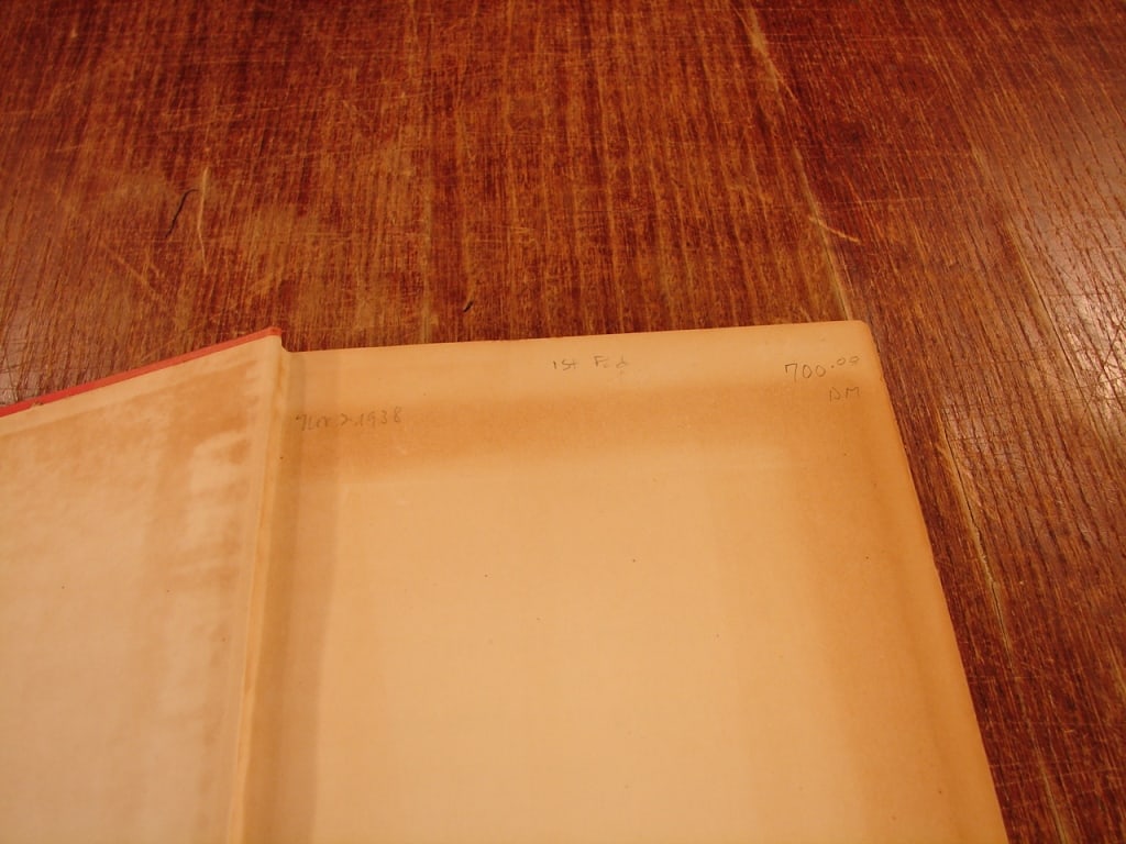 First Edition Ernest Hemingway. - 3