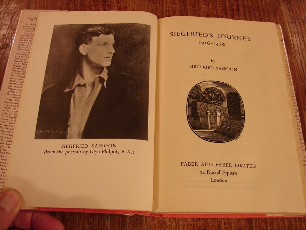 Lot of 3 Siegfried Sassoon novels - 7