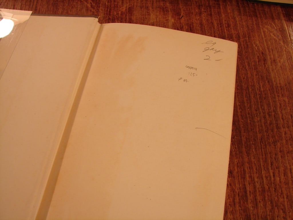 Lot of 3 WWI books from differing subject matter - 3