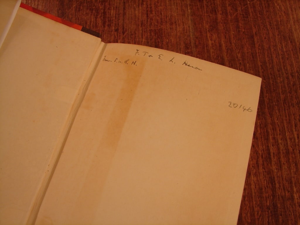 Lot of two Edward Thompson books - 3