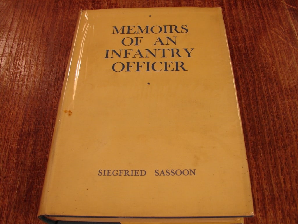 Lot of two Siegfried Sassoon books. - 2