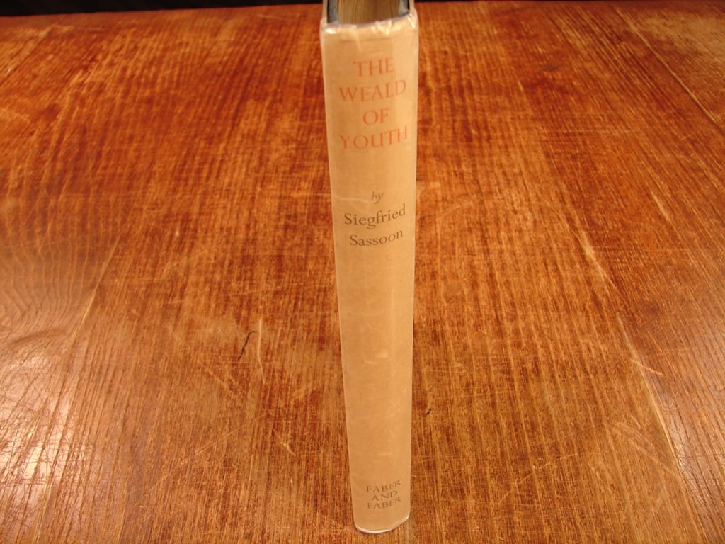 Lot of two Siegfried Sassoon books. - 7