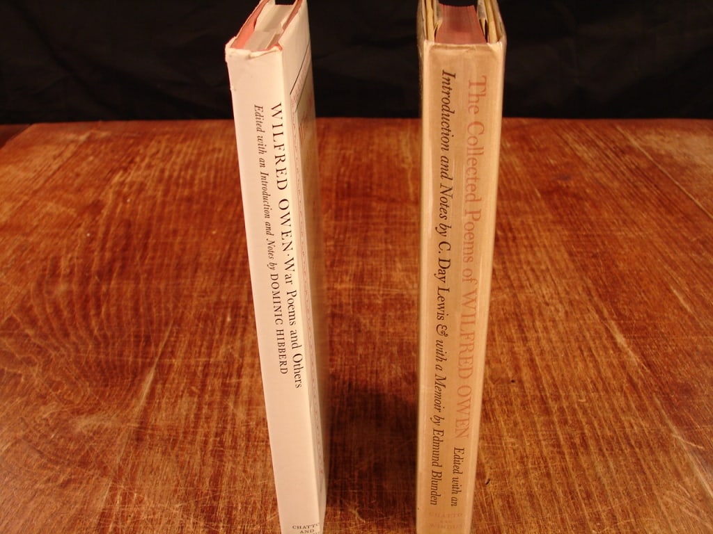 Lot of 2 Wilfred Owen WWI books of poetry. .: Lot of 2 Wilfred Owen books of poetry. 1) War Poems and Others, London 1974 printing. 2) The Collected Poems of Wilfred Owen, London 1966.