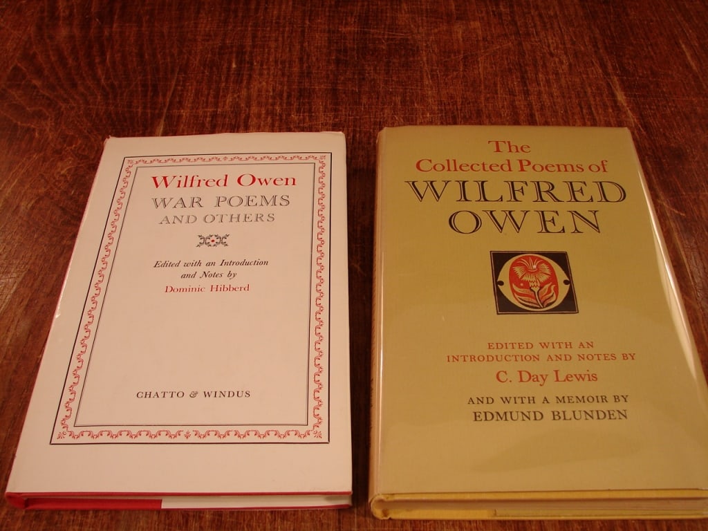 Lot of 2 Wilfred Owen WWI books of poetry. . - 2