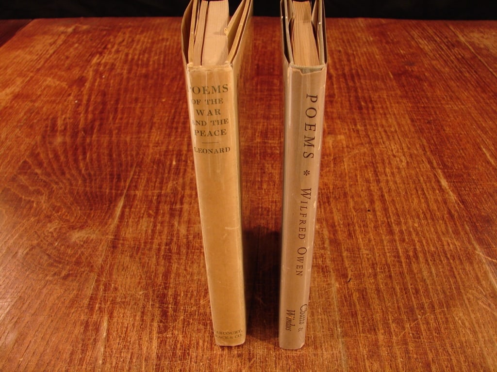 Lot of two World War One Poetry books. (1 of 10)