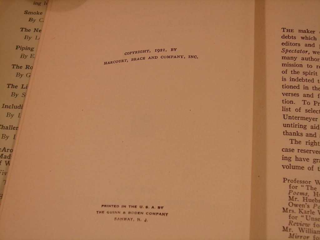 Lot of two World War One Poetry books. - 5