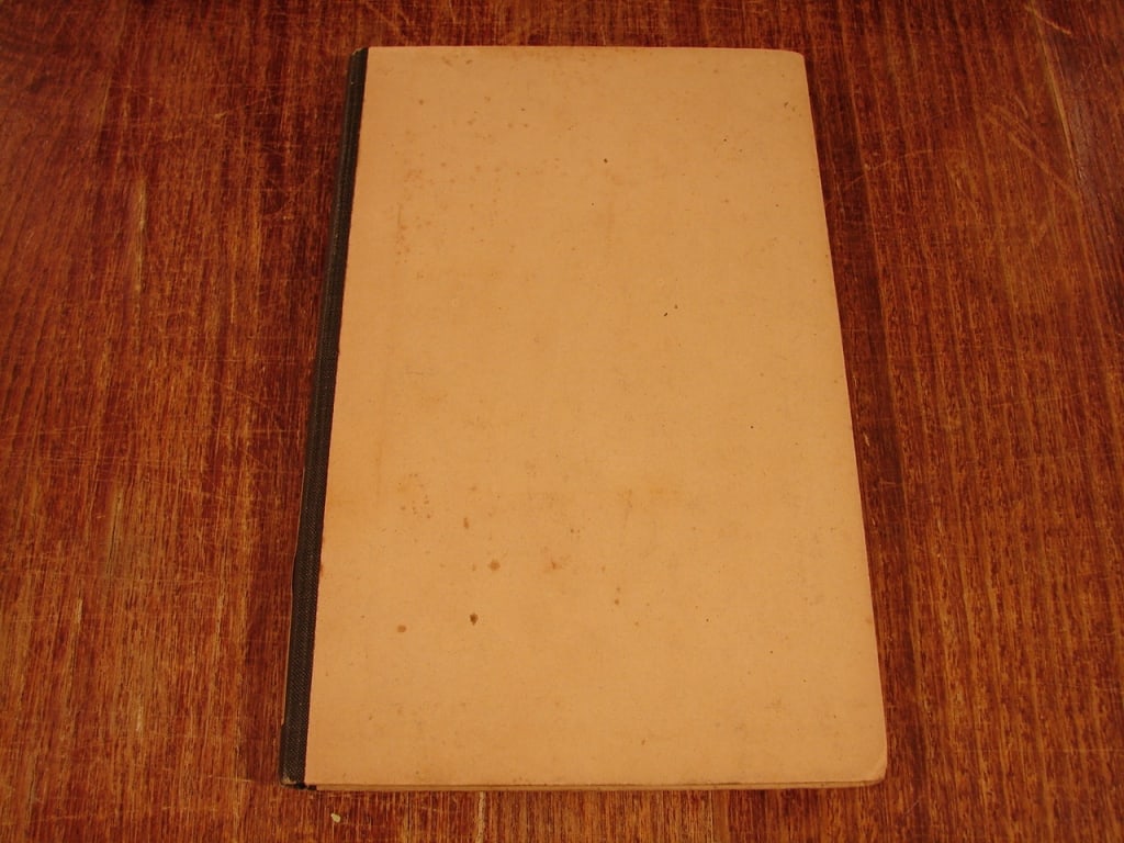 Lot of 3 desirable WWI Poetry books. - 11