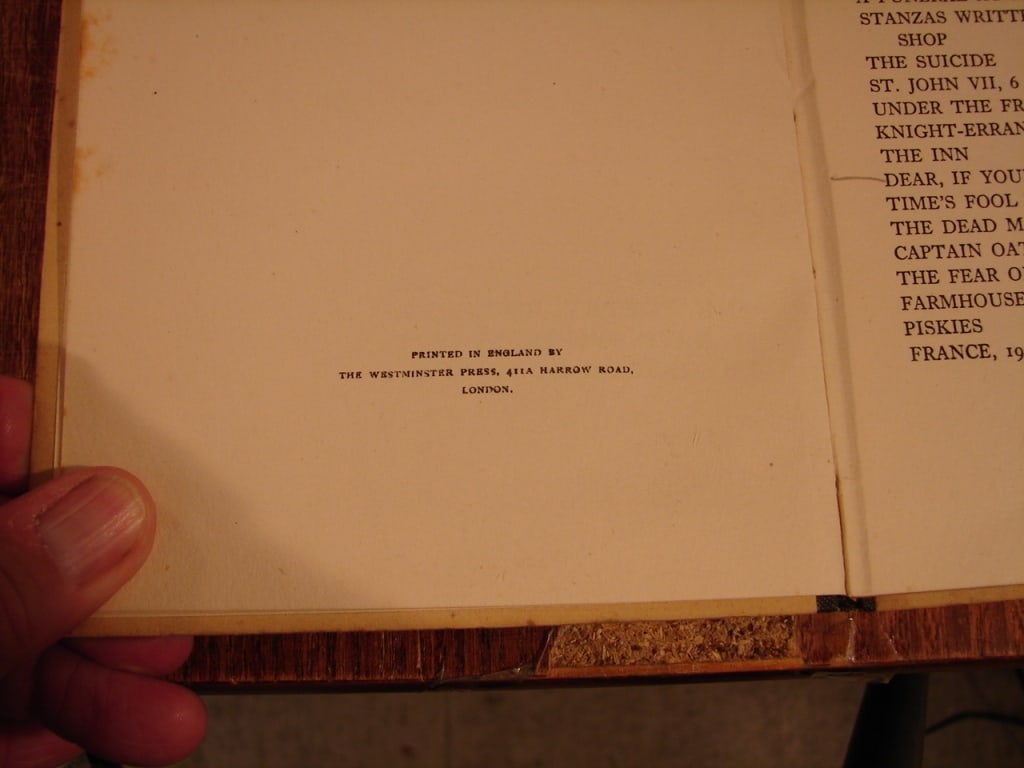 Lot of 3 desirable WWI Poetry books. - 14
