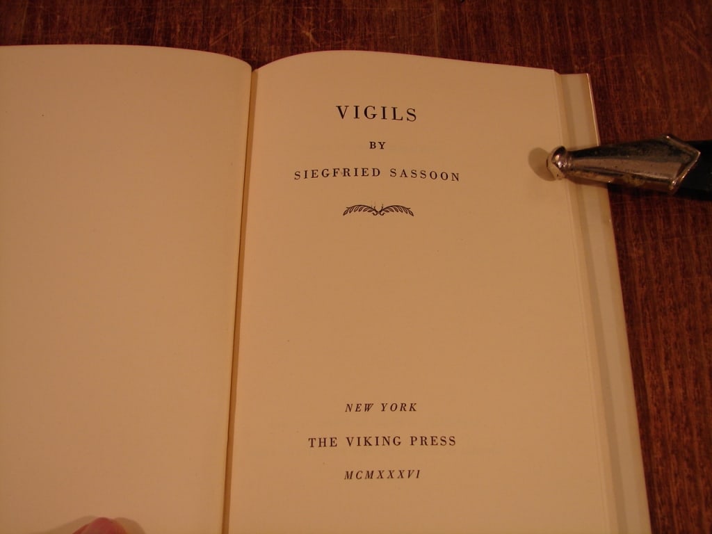 Lot of 3 desirable WWI Poetry books. - 4