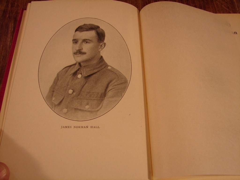 Lot of 4 World War I novels - 12