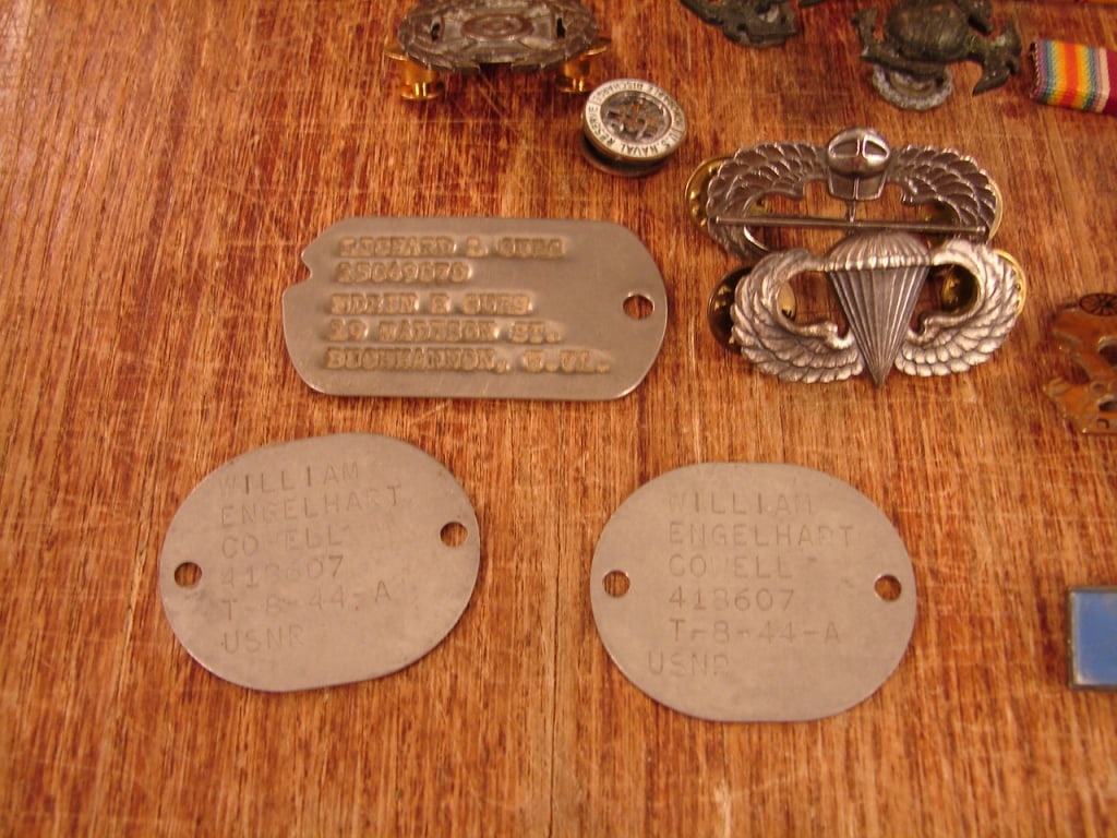Lot of 23 various military medals, awards, ribbons - 4