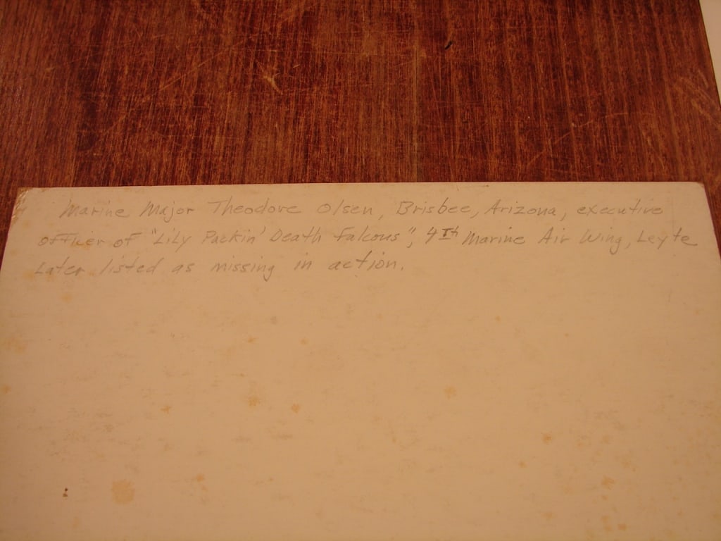 Lot of 8 various photographs and post cards - 6
