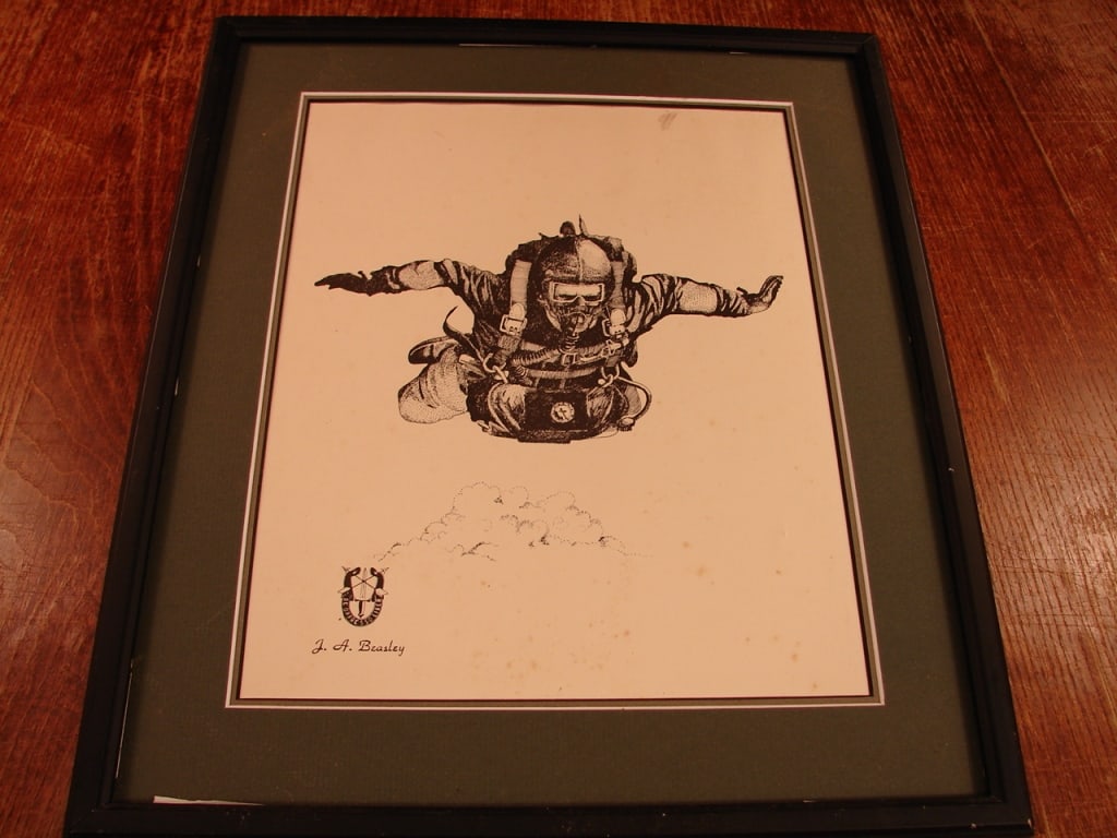 !6"x14" framed high altitude jump soldier.: !6"x14" framed high altitude jump soldier.