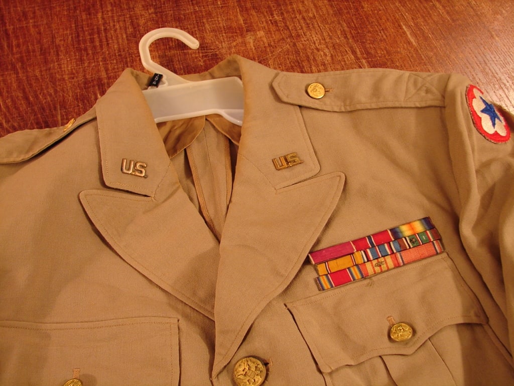 WWII Khaki officers jacket with Ike jacket - 3