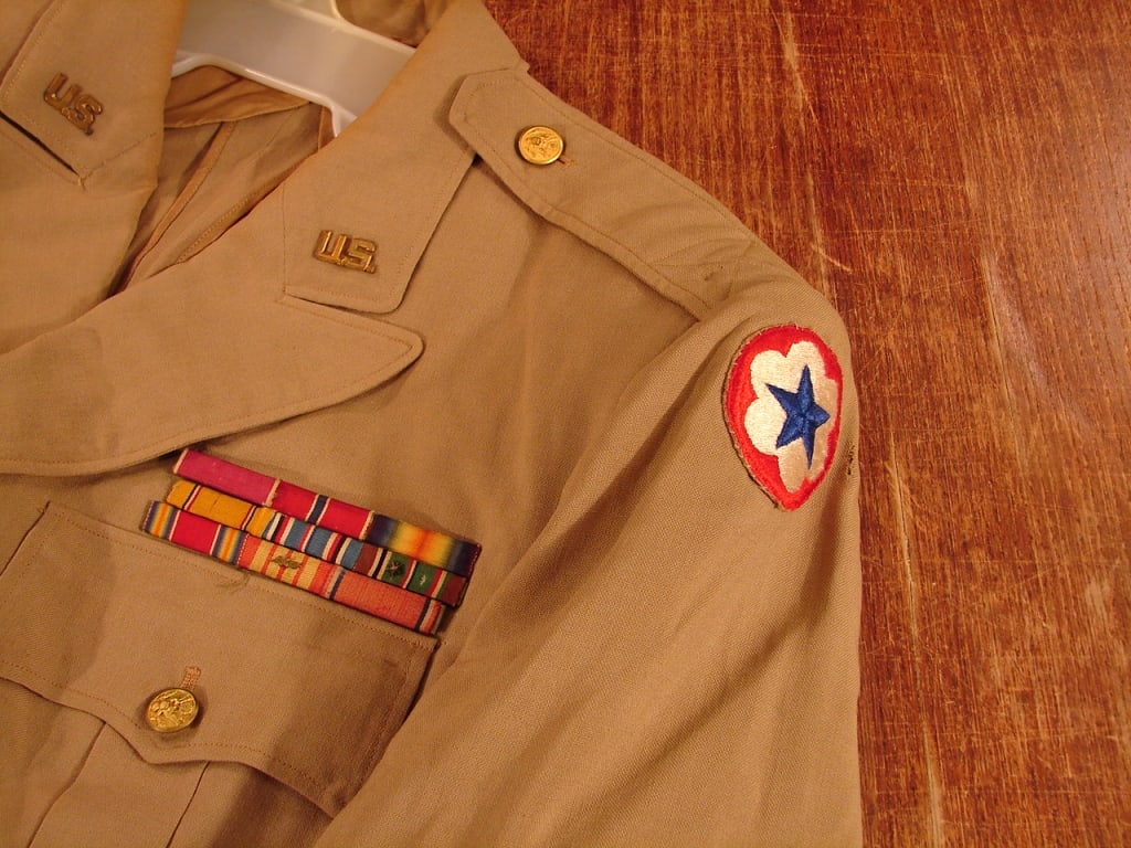 WWII Khaki officers jacket with Ike jacket - 4