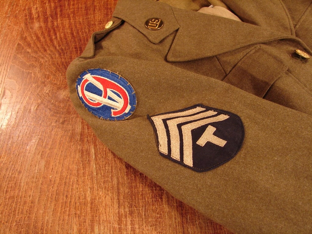 Historic US Army WWII green khaki complete uniform - 4