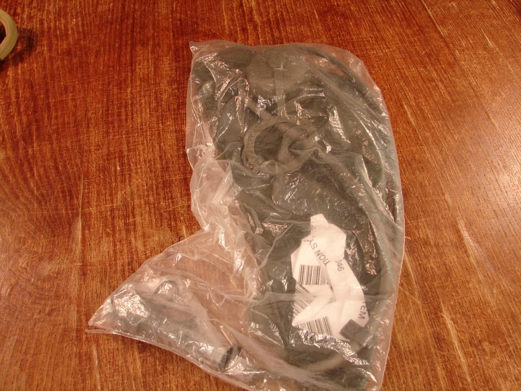 US Military Issue Hydration pack with bladder . - 5