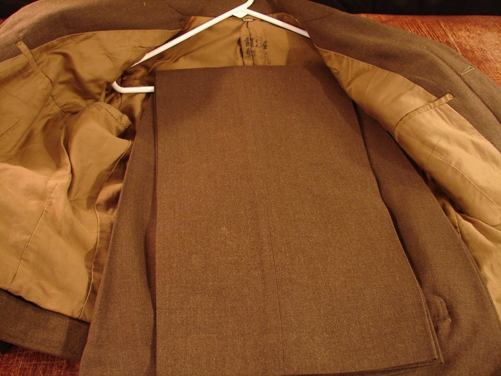 WWII Ike jacket and pants 2cd Army insignia - 5