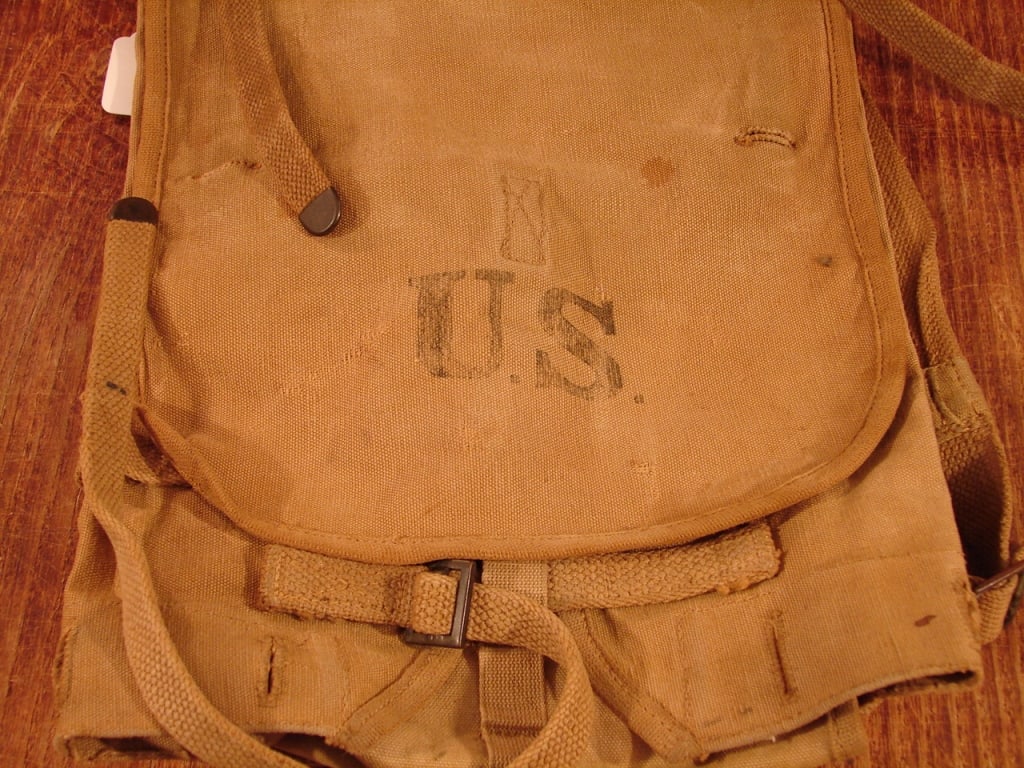 WWI Model 1910 Haversack pack assembly - 2