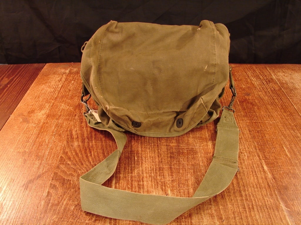WWII utility bag. Possible a phone bag. Has HQ 5 .: WWII utility bag. Possible a phone bag. Has H.Q 5 on the front.