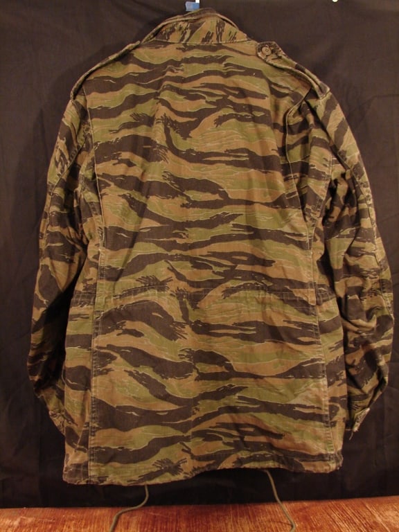 US Military issue Tiger Stripe field jacket - 2