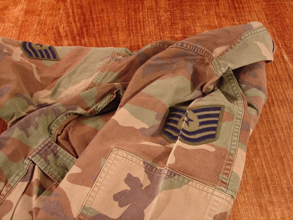 Lot of 2 US Air Force issue woodland camo - 4