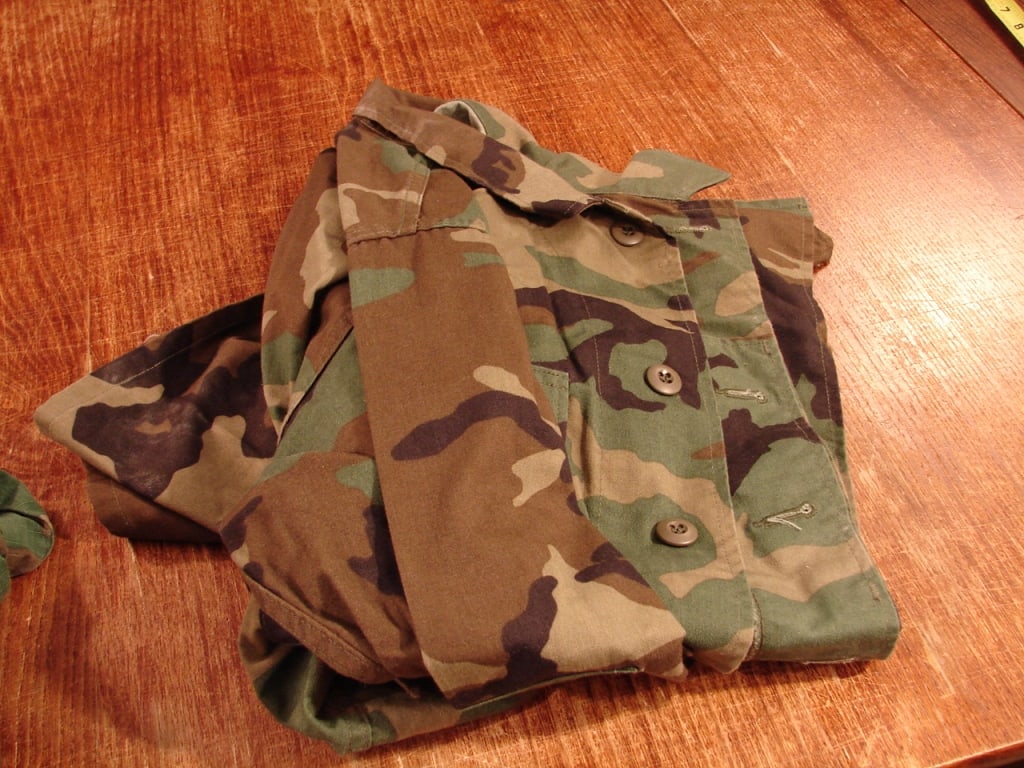 Lot of 5 US Military issue woodland camo jackets - 6