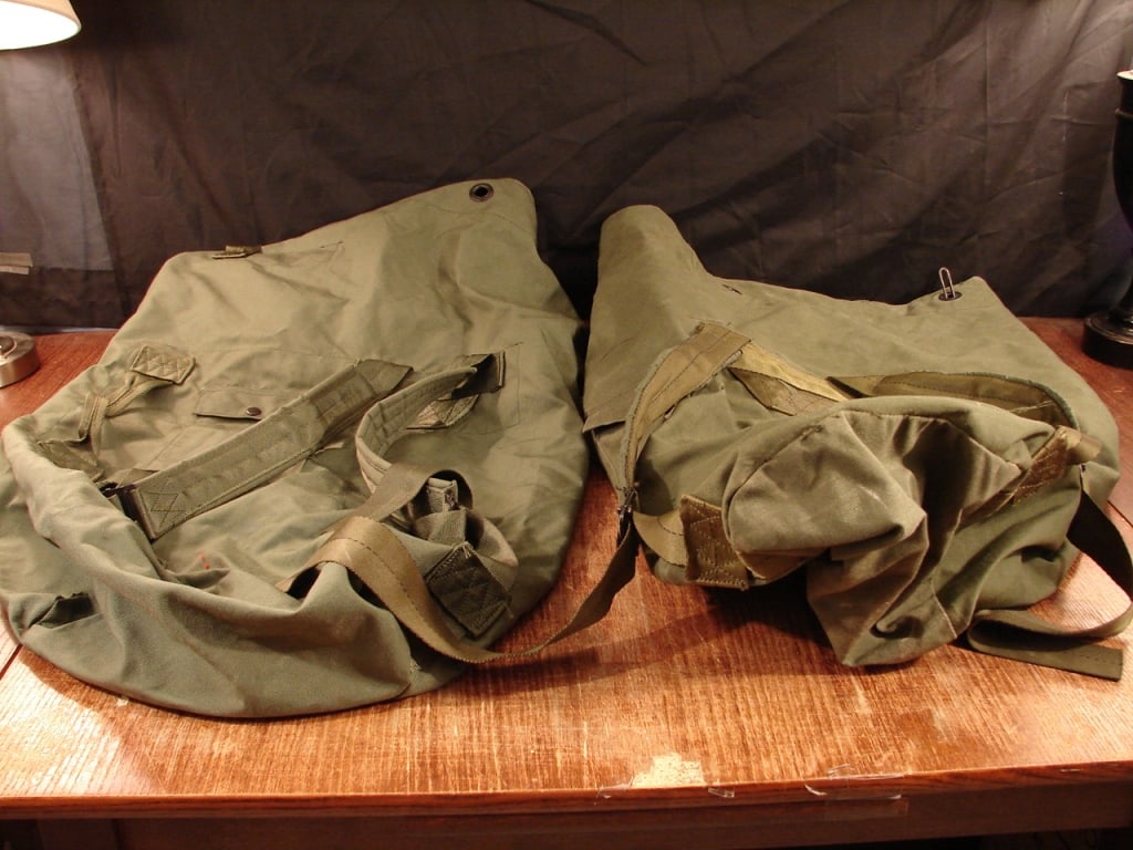 Lot of 2 military duffel bags: Lot of 2 Military issued duffel bags.