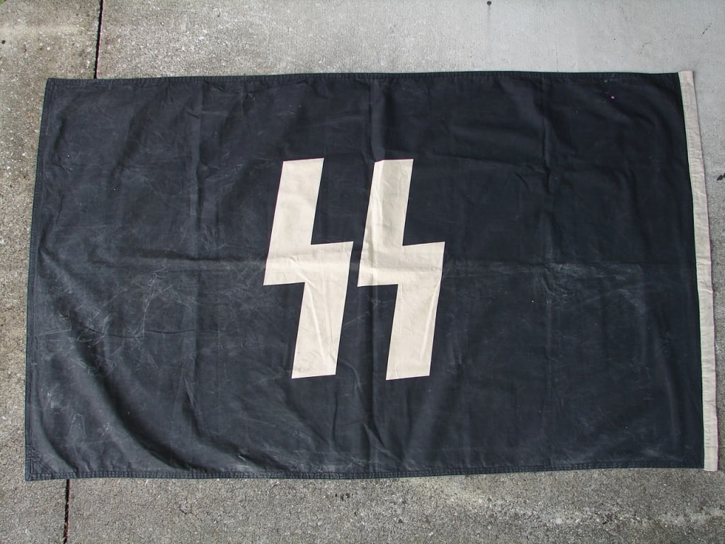WWII German SS unit camp Flag (1 of 20)