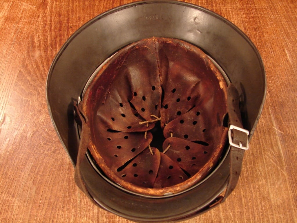 WWII Luftwaffe double decal helmet - 9