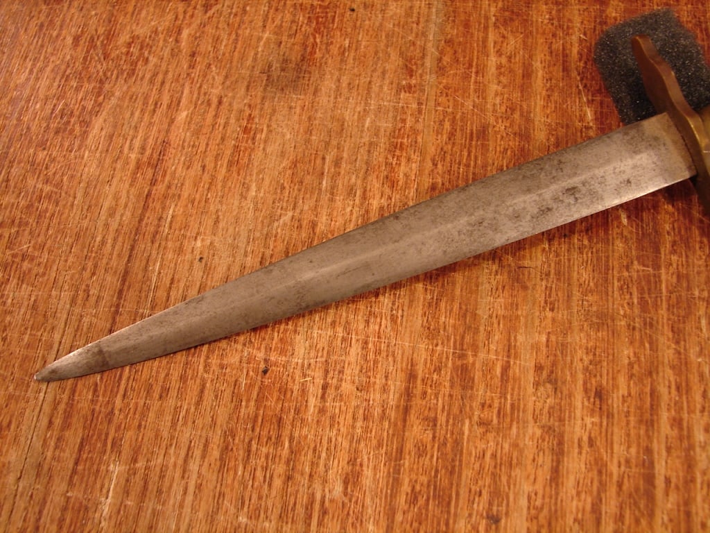 Small Civil War Period Double Bladed Knife - 8