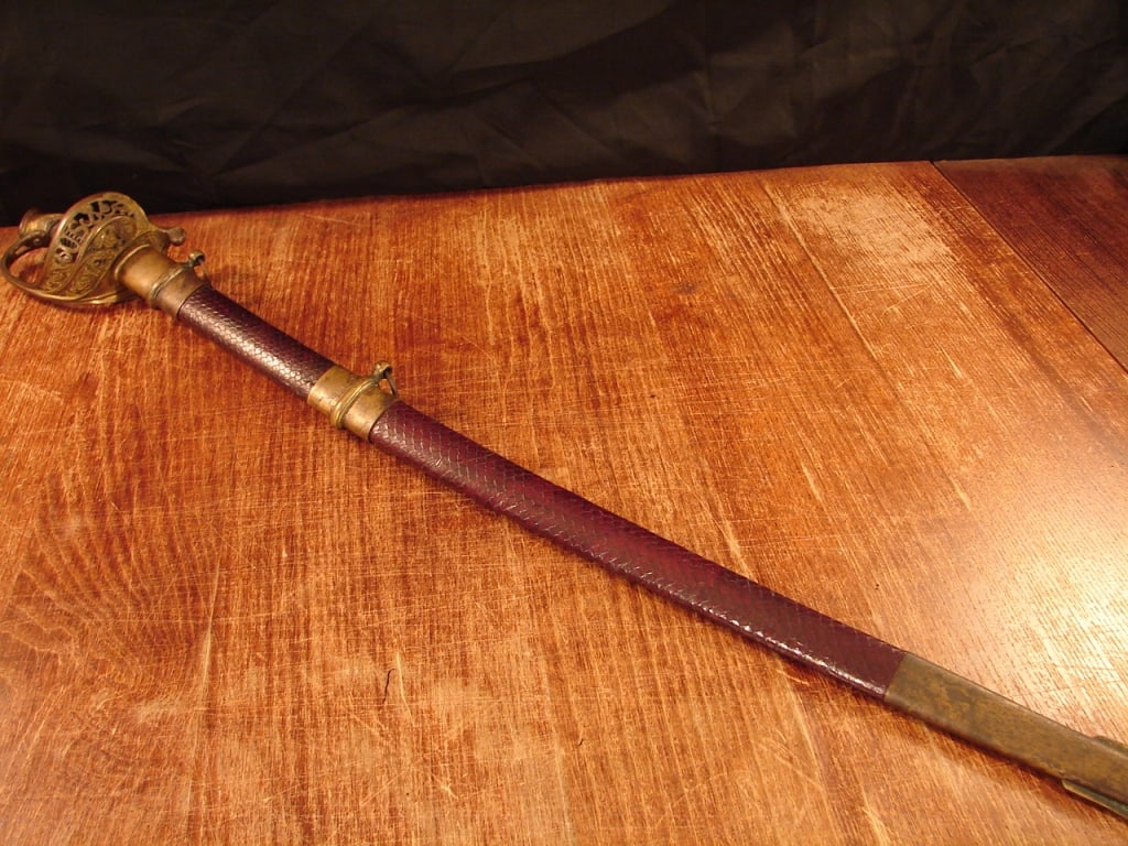 Civil War Model 1850 Officers Staff & Field Sword: Civil War U.S. Regulation Model 1850 Staff & Field Officer's Sword. U.S. regulation Staff & Field Officer's Sword unmarked but likely made in Solingen, Germany. Measures 39" overall with a 32" no