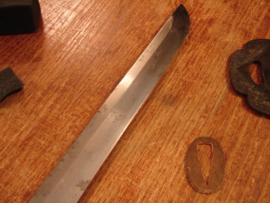 Japanese sword in WWII mounts - signed - 17
