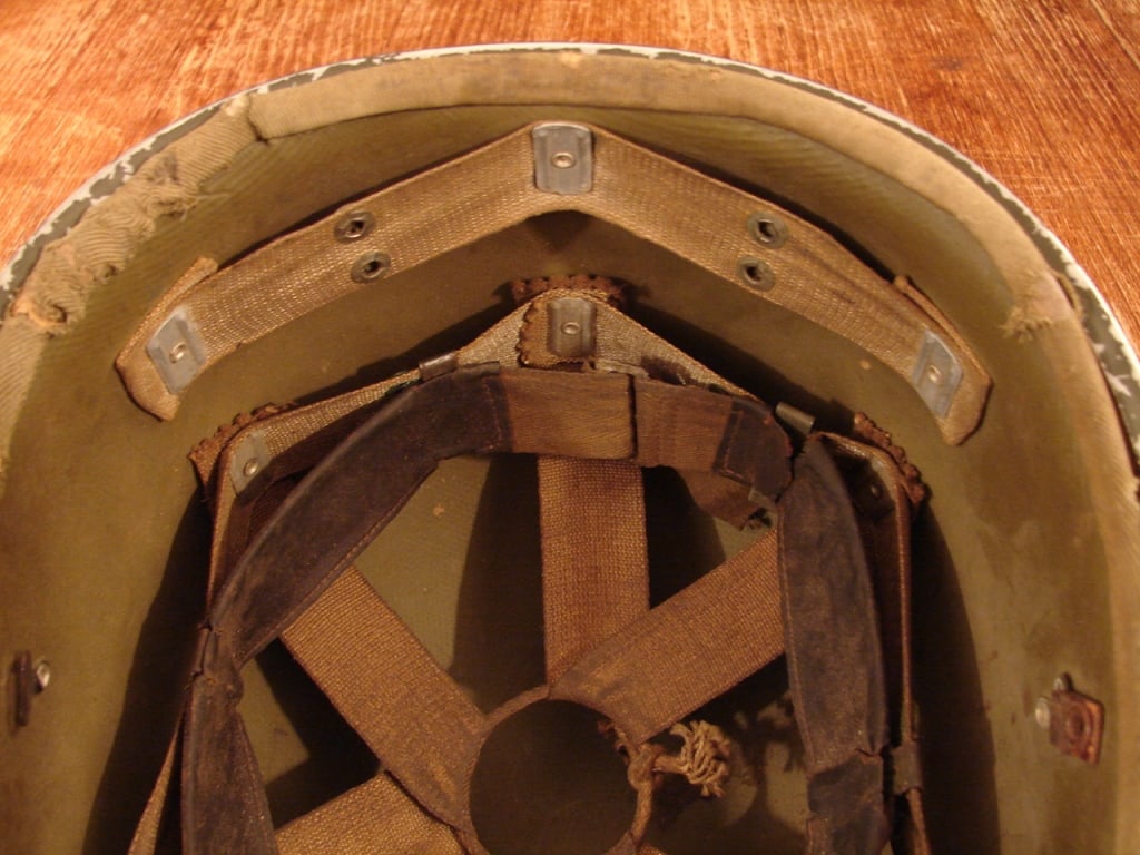 WWII US M1 Helmet with Hawley liner - 7