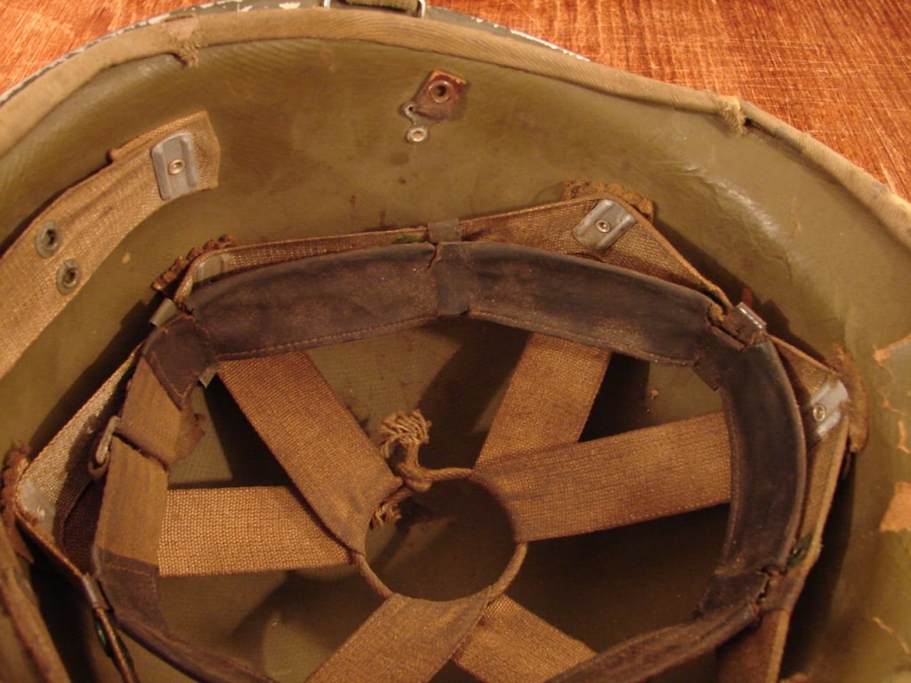 WWII US M1 Helmet with Hawley liner - 8