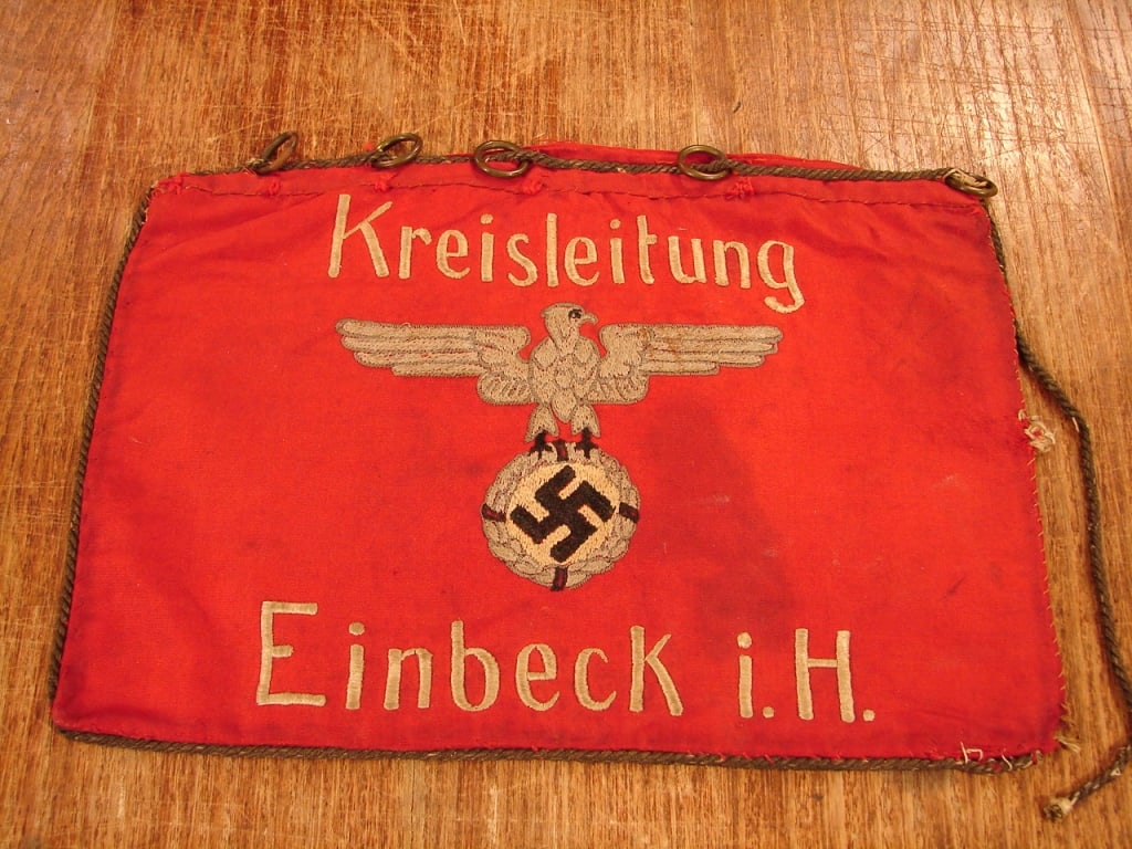 WWII German NSDAP pennant. Kreisleitung (1 of 10)