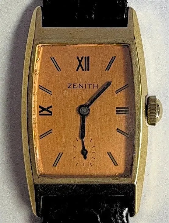 14K GOLD Zenith Art Deco From 1939 Vintage Hand Winding Watch (1 of 6)